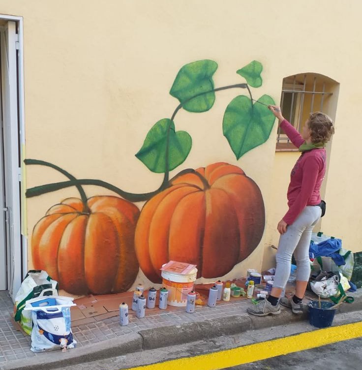 Pintura Mural en Pared de Comercio