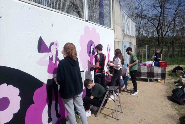 Taller de Pintura Mural Feminista en Instituto Vilamajor, Marzo 2021