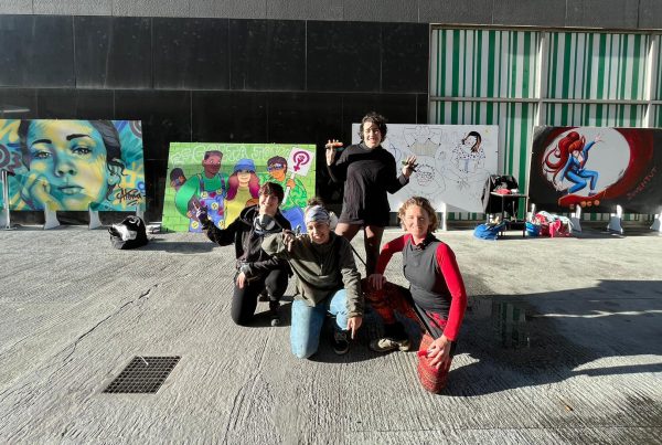 Murales de Pintoras en Directo en el Forum Transformacions