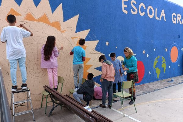 Taller de Pintura Mural de Planetes a l' Escola Granullarius