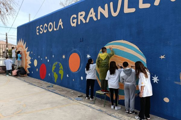 Taller de Pintura Mural de Planetes a l' Escola Granullarius